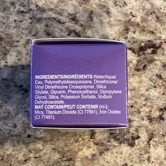 Younique Beachfront Chilling Luminizer Bronzer - Picture 3 of 7